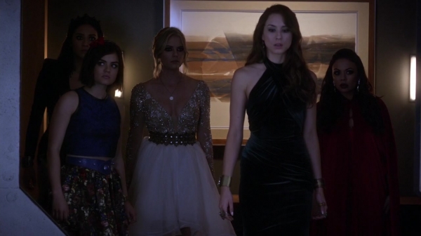 Pretty_Little_Liars_S06E10_Game_Over_Charles_720p_WEB-DL_DD5_1_H_264-PLLs_0440.jpg