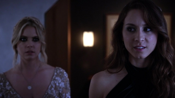 Pretty_Little_Liars_S06E10_Game_Over_Charles_720p_WEB-DL_DD5_1_H_264-PLLs_0456.jpg