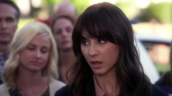 Pretty_Little_Liars_S06E11_Of_Late_I_Think_of_Rosewood_720p_WEB-DL_DD5_1_H_264-NTb_1200.jpg