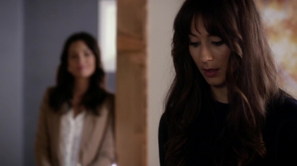 Pretty_Little_Liars_S06E13_The_Gloves_Are_On_720p_WEB-DL_DD5_1_H_264-NTb_0455.jpg