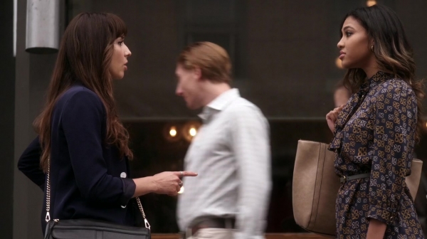 Pretty_Little_Liars_S06E15_Do_Not_Disturb_720p_WEB-DL_DD5_1_H_264-NTb_0980.jpg