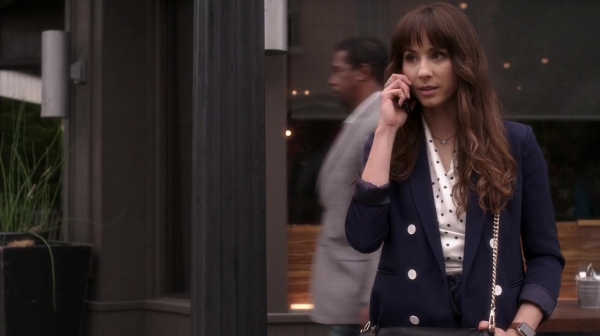 Pretty_Little_Liars_S06E15_Do_Not_Disturb_720p_WEB-DL_DD5_1_H_264-NTb_0996.jpg