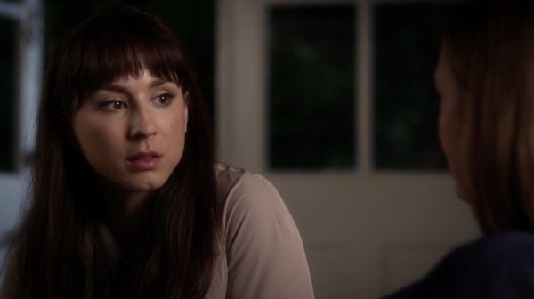 Pretty_Little_Liars_S06E16_Where_Somebody_Waits_for_Me_720p_WEB-DL_DD5_1_H_264-NTb_1978.jpg