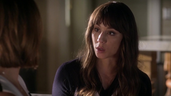 Pretty_Little_Liars_S06E17_We_ve_All_Got_Baggage_720p_WEB-DL_DD5_1_H_264-NTb_0624.jpg