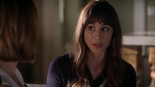 Pretty_Little_Liars_S06E17_We_ve_All_Got_Baggage_720p_WEB-DL_DD5_1_H_264-NTb_0627.jpg