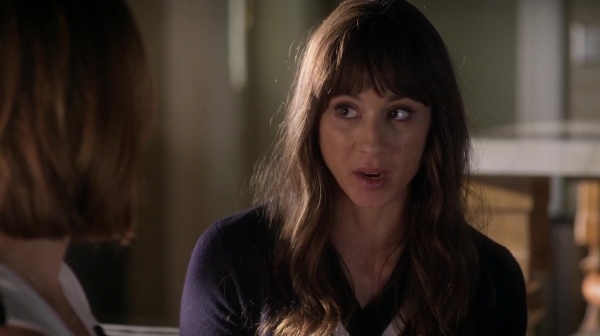 Pretty_Little_Liars_S06E17_We_ve_All_Got_Baggage_720p_WEB-DL_DD5_1_H_264-NTb_0628.jpg