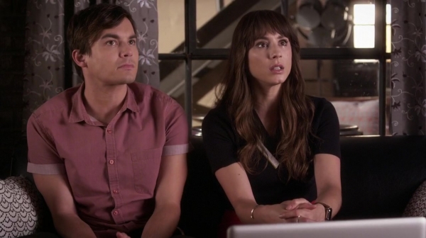 Pretty_Little_Liars_S06E17_We_ve_All_Got_Baggage_720p_WEB-DL_DD5_1_H_264-NTb_1295.jpg