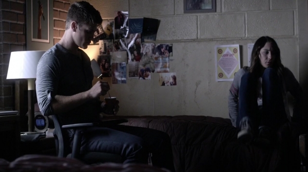 Pretty_Little_Liars_S06E18_Burn_This_720p_WEB-DL_DD5_1_H_264-NTb_0281.jpg