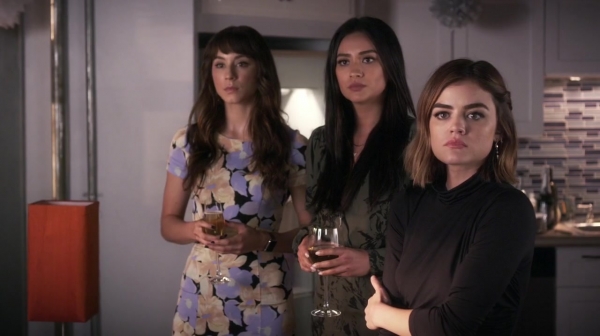 Pretty_Little_Liars_S06E18_Burn_This_720p_WEB-DL_DD5_1_H_264-NTb_1585.jpg