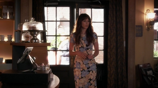 Pretty_Little_Liars_S06E18_Burn_This_720p_WEB-DL_DD5_1_H_264-NTb_1800.jpg