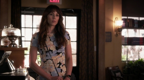 Pretty_Little_Liars_S06E18_Burn_This_720p_WEB-DL_DD5_1_H_264-NTb_1805.jpg