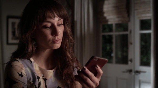 Pretty_Little_Liars_S06E18_Burn_This_720p_WEB-DL_DD5_1_H_264-NTb_2444.jpg