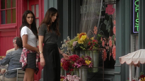 Pretty_Little_Liars_S06E19_Did_You_Miss_Me_720p_WEB-DL_DD5_1_H_264-NTb_0919.jpg