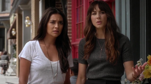 Pretty_Little_Liars_S06E19_Did_You_Miss_Me_720p_WEB-DL_DD5_1_H_264-NTb_0923.jpg