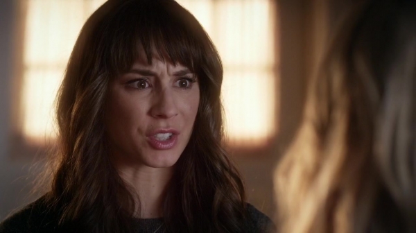 Pretty_Little_Liars_S06E19_Did_You_Miss_Me_720p_WEB-DL_DD5_1_H_264-NTb_1399.jpg