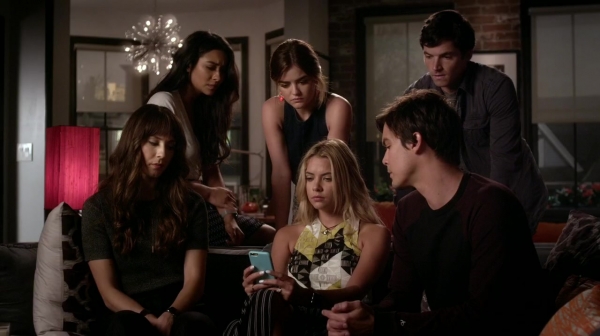 Pretty_Little_Liars_S06E20_Hush_Hush_Sweet_Little_Liars_720p_WEB-DL_DD5_1_H_264-NTb_0137.jpg
