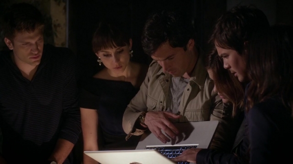 Pretty_Little_Liars_S06E20_Hush_Hush_Sweet_Little_Liars_720p_WEB-DL_DD5_1_H_264-NTb_2373.jpg