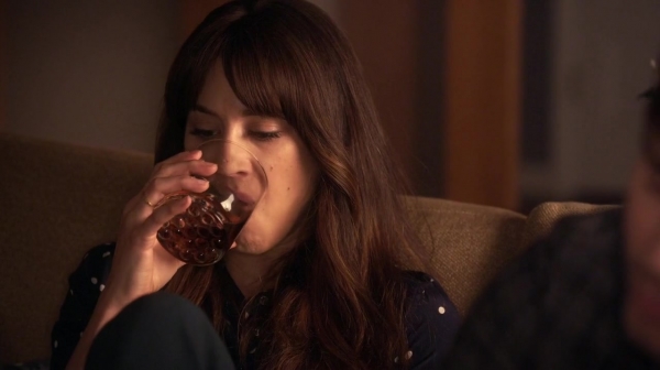 Pretty_Little_Liars_S07E02_WEB-DL_720p_DUAL_WWW_COMANDOTORRENTS_COM_2293.jpg