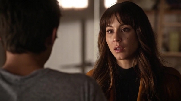 Pretty_Little_Liars_S07E03_WEB-DL_720p_DUAL_WWW_COMANDOTORRENTS_COM_0691.jpg