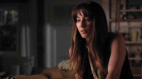 Pretty_Little_Liars_S07E04_WEB-DL_720p_DUAL_WWW_COMANDOTORRENTS_COM_1594.jpg