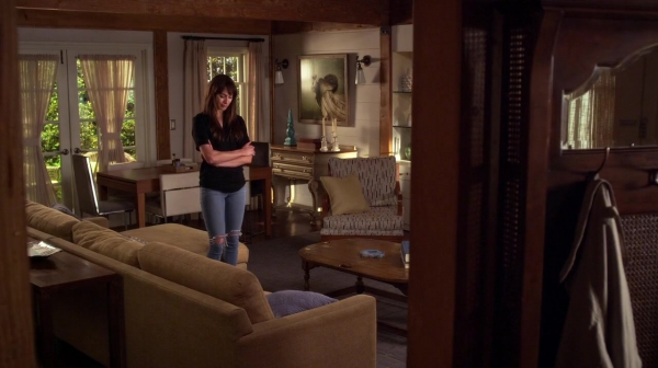 Pretty_Little_Liars_S07E06_WEB-DL_720p_DUAL_WWW_COMANDOTORRENTS_COM_1532.jpg