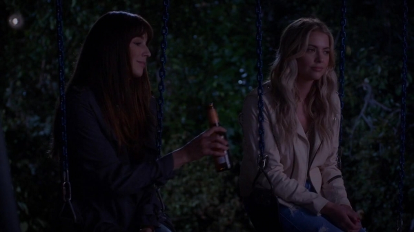 Pretty_Little_Liars_S07E06_WEB-DL_720p_DUAL_WWW_COMANDOTORRENTS_COM_1877.jpg