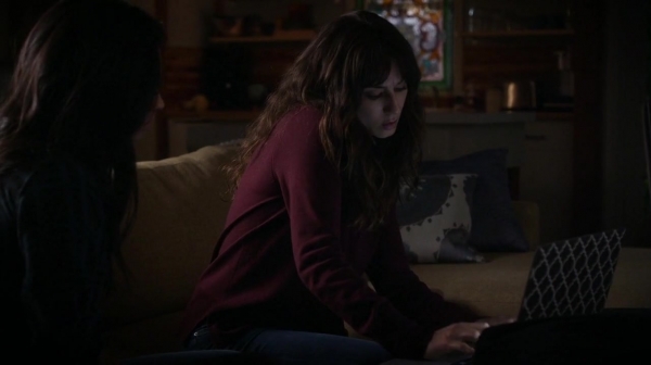 Pretty_Little_Liars_S07E09_WEB-DL_720p_DUAL_WWW_COMANDOTORRENTS_COM_1003.jpg