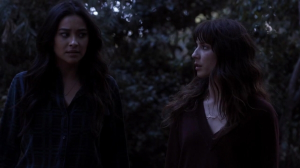 Pretty_Little_Liars_S07E09_WEB-DL_720p_DUAL_WWW_COMANDOTORRENTS_COM_1056.jpg