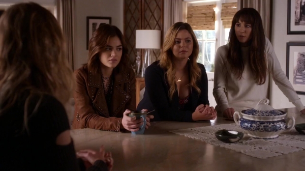 Pretty_Little_Liars_S07E10_WEB-DL_720p_DUAL_WWW_COMANDOTORRENTS_COM_1557.jpg