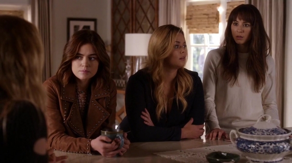 Pretty_Little_Liars_S07E10_WEB-DL_720p_DUAL_WWW_COMANDOTORRENTS_COM_1587.jpg