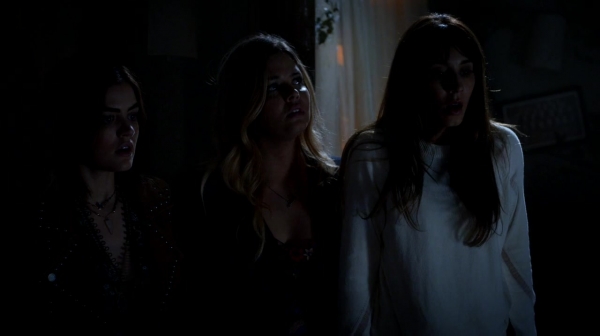 Pretty_Little_Liars_S07E10_WEB-DL_720p_DUAL_WWW_COMANDOTORRENTS_COM_2131.jpg