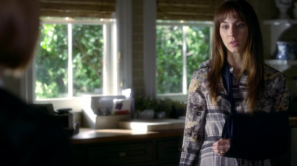 Pretty_Little_Liars_S07E12_WEB-DL_720p_DUAL_WWW_COMANDOTORRENTS_COM_1512.jpg