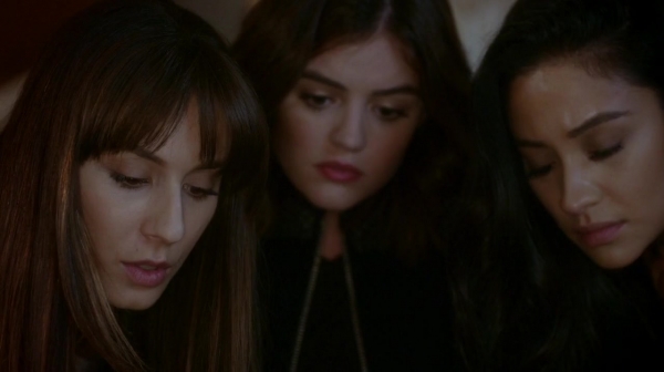 Pretty_Little_Liars_S07E12_WEB-DL_720p_DUAL_WWW_COMANDOTORRENTS_COM_2399.jpg
