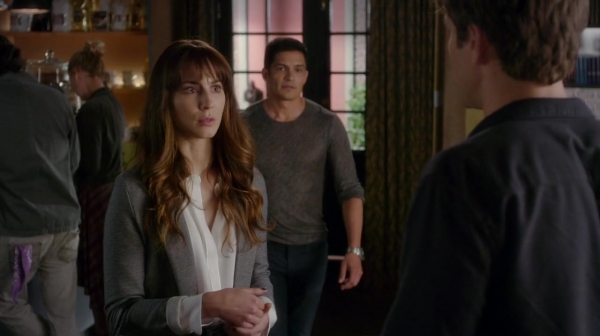 Pretty_Little_Liars_S07E13_WEB-DL_720p_DUAL_WWW_COMANDOTORRENTS_COM_0324.jpg