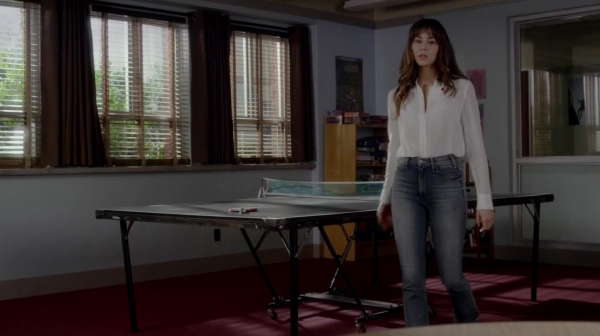 Pretty_Little_Liars_S07E13_WEB-DL_720p_DUAL_WWW_COMANDOTORRENTS_COM_1187.jpg