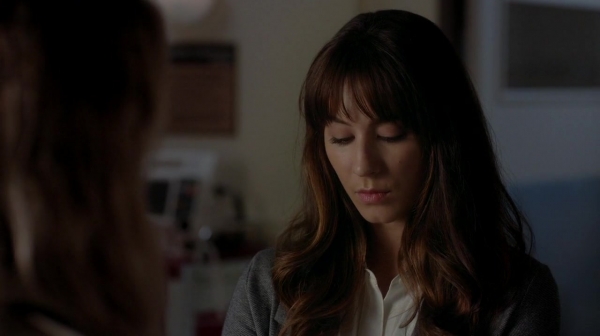 Pretty_Little_Liars_S07E13_WEB-DL_720p_DUAL_WWW_COMANDOTORRENTS_COM_2256.jpg