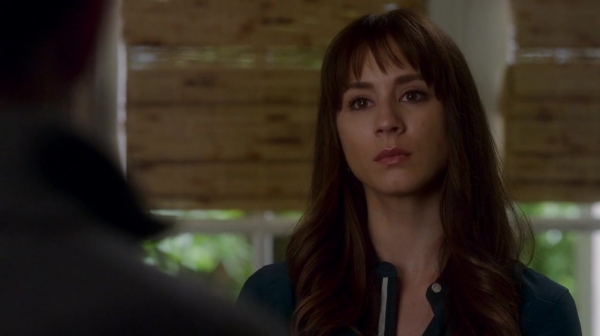 Pretty_Little_Liars_S07E14_WEB-DL_720p_DUAL_WWW_COMANDOTORRENTS_COM_0493.jpg