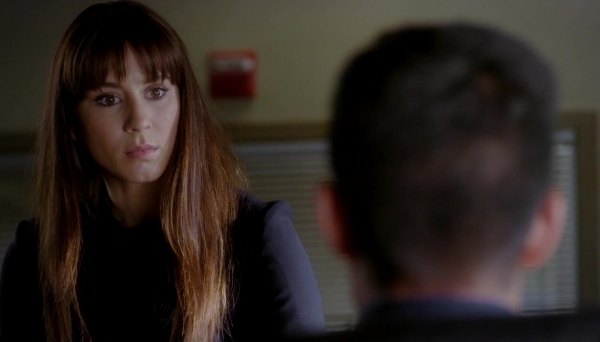 Pretty_Little_Liars_S07E15_WEB-DL_720p_DUAL_WWW_COMANDOTORRENTS_COM_0321.jpg