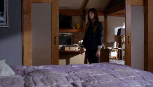 Pretty_Little_Liars_S07E15_WEB-DL_720p_DUAL_WWW_COMANDOTORRENTS_COM_0631.jpg