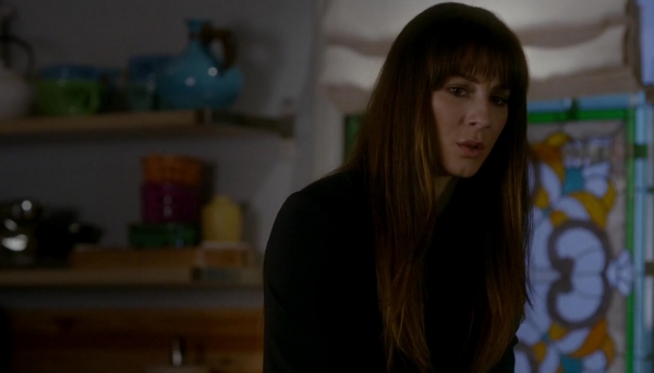 Pretty_Little_Liars_S07E15_WEB-DL_720p_DUAL_WWW_COMANDOTORRENTS_COM_1009.jpg