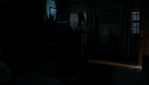 Pretty_Little_Liars_S07E15_WEB-DL_720p_DUAL_WWW_COMANDOTORRENTS_COM_1561.jpg