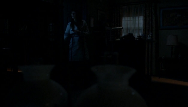 Pretty_Little_Liars_S07E15_WEB-DL_720p_DUAL_WWW_COMANDOTORRENTS_COM_1569.jpg
