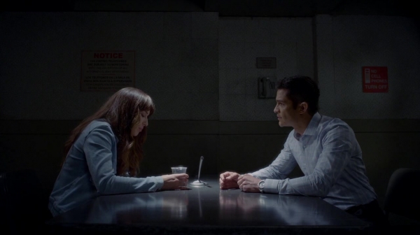 Pretty_Little_Liars_S07E16_WEB-DL_720p_DUAL_WWW_COMANDOTORRENTS_COM_0174.jpg