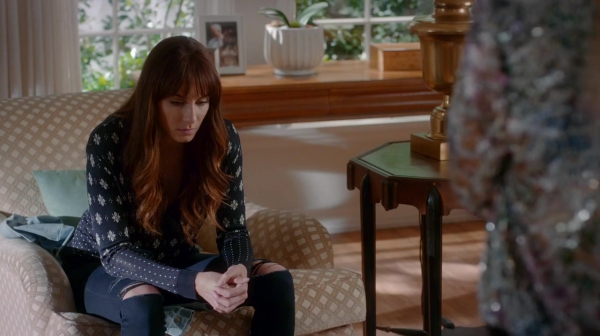 Pretty_Little_Liars_S07E16_WEB-DL_720p_DUAL_WWW_COMANDOTORRENTS_COM_0411.jpg