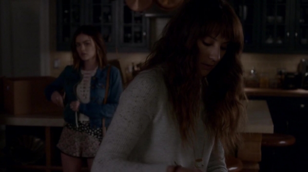 Pretty_Little_Liars_S07E17_WEB-DL_720p_DUAL_WWW_COMANDOTORRENTS_COM_0589.jpg