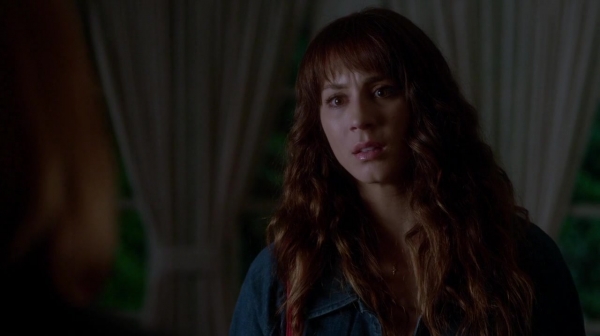 Pretty_Little_Liars_S07E17_WEB-DL_720p_DUAL_WWW_COMANDOTORRENTS_COM_1991.jpg
