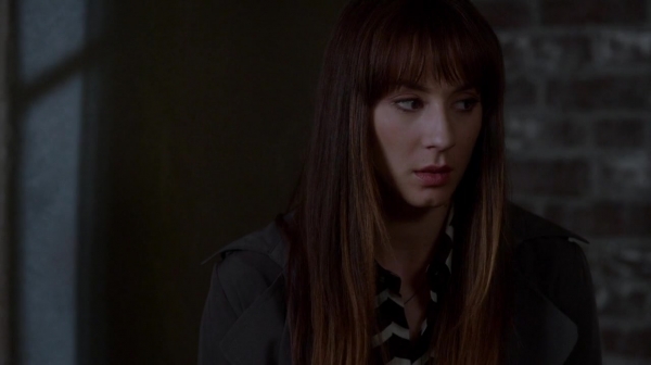 Pretty_Little_Liars_S07E18_WEB-DL_720p_DUAL_WWW_COMANDOTORRENTS_COM_1233.jpg