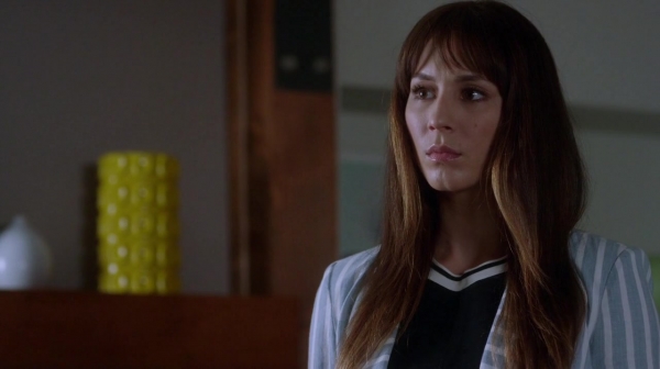 Pretty_Little_Liars_S07E18_WEB-DL_720p_DUAL_WWW_COMANDOTORRENTS_COM_2086.jpg