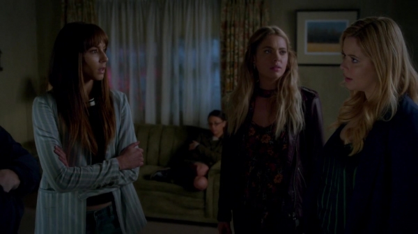 Pretty_Little_Liars_S07E19_WEB-DL_720p_DUAL_WWW_COMANDOTORRENTS_COM_1547.jpg