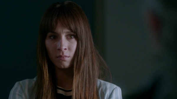 Pretty_Little_Liars_S07E19_WEB-DL_720p_DUAL_WWW_COMANDOTORRENTS_COM_1999.jpg